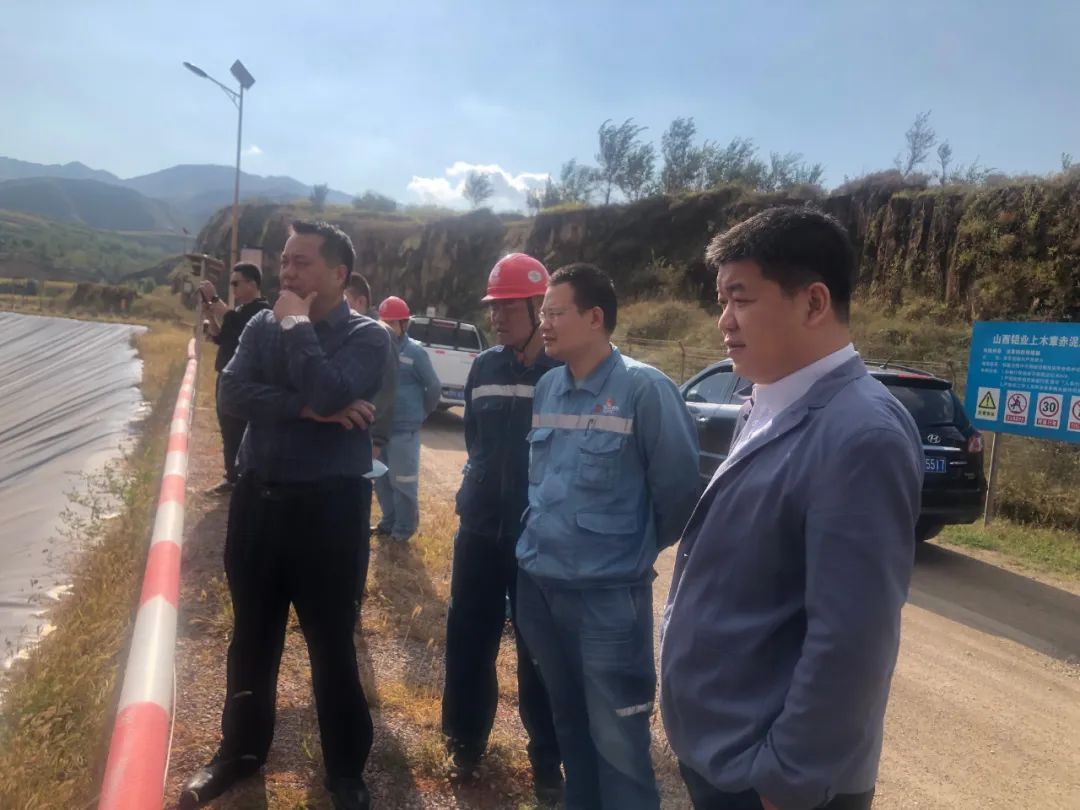 下好科技創(chuàng)新“先手棋” 合作添動能 ｜金亞潤環(huán)保團(tuán)隊(duì)?wèi)?yīng)邀到訪國電投山西鋁業(yè)考察座談